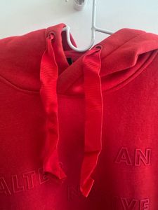 H&amp;M - Red Graphic Print Hoodie