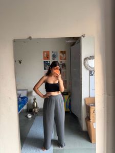 Sleek grey pant