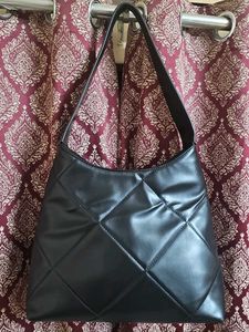 Miniso Black shoulder bag