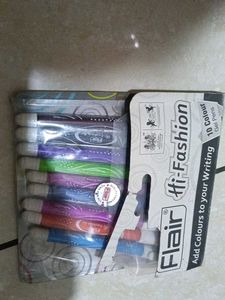 Art Supply Bundle: Pencils &amp; color Pens