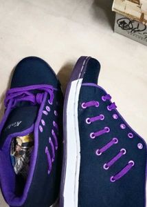 Stylish Black &amp; Purple Sneakers