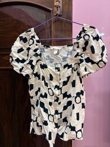 Cream & Black Abstract Print Puff Sleeve Top