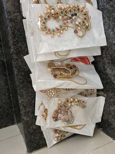 jewellery set