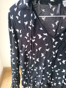 H&amp;M Bird Print Tie Neck Blouse