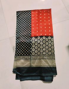 Women's Casual saree. Like New. Good Condition .