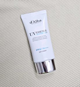 dalba essence sunscreen