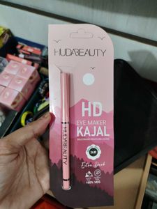 Huda Beauty HD Eye Kajal