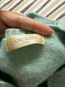 Cozy v-neck pullover