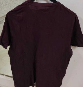 H&amp;M Men's Burgundy T-Shirt
