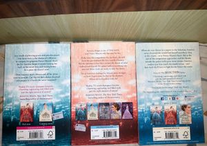The Selection by Kiera Cass Book