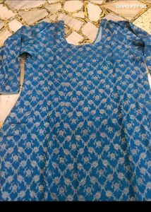 10. CREPE SUIT @ 399