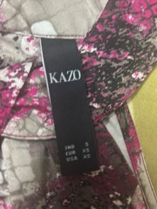 Stylish Pink &amp; Grey Snake Print Top