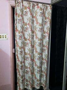 2 Door Curtains And 4 Window Custains