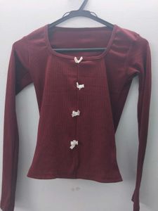 Chic Red Lace-Up Long Sleeve Top