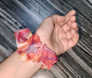 Chic Hair Accessories Set: Scrunchies &amp; Bows "6 pe