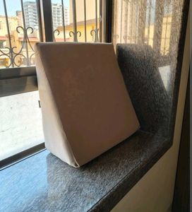 Comfort Wedge Pillow