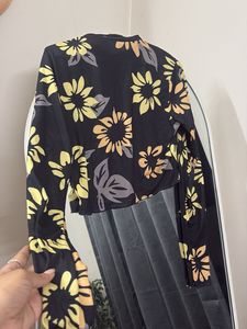 Floral Long Sleeve Crop Top