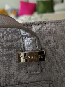 Stylish Caprese Tote bag