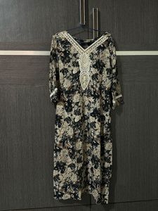 Embroidered Floral Kurta | Size XXL