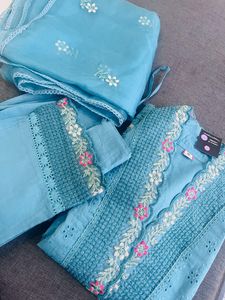 New Pakistani Kurta Set Front Lining Attached
