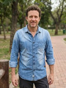 Roadster Men's Blue Denim Shirt