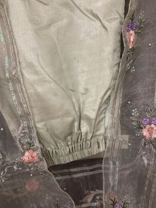 Exquisite Embellished Kurta