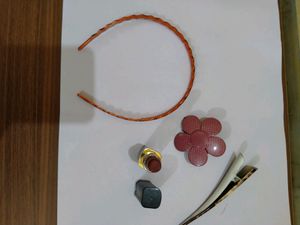 Revlon Lipstick With Hair Accessories