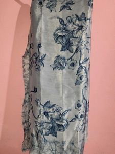 Beautiful Bluish grey Floral Saree
