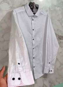 H&amp;M Classic white Button-Down Shirt