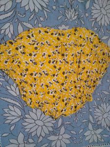 Cute Yellow Floral Top