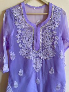 Lavender Embroidered Kurta With Inner
