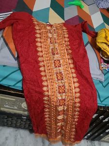 red emdiored kurti