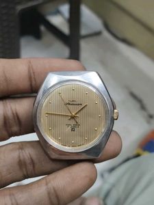Vintage hmt watch