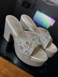 Sparkling Platform Wedge Heels