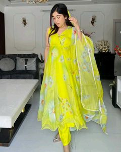 Organza Anarkali Suit 🎉🎉
