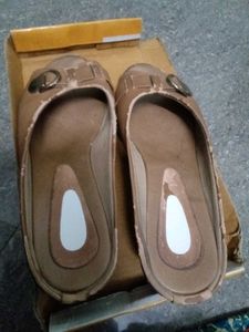 Women's Beige Flats
