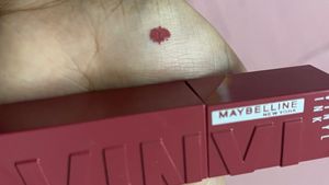 Maybelline Super Stay Vinyl Ink Lipstick
