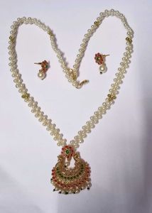 Pearl Necklace and Earring Set