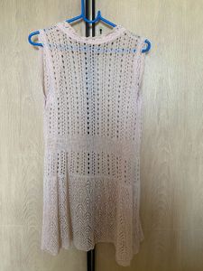 🌸☺️ Super cute and feminine Cardigan Vest