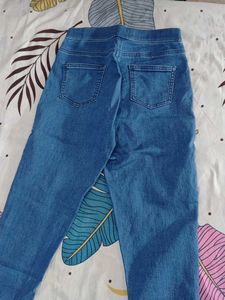 Comfy Denim Pull-On Jeans 💙🥂