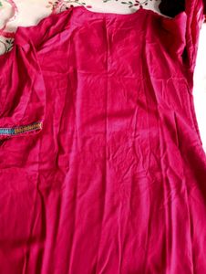Vibrant Pink Embroidered Kurta