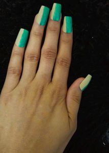Press On Nail Set Of 4