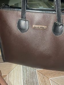 Chic Brown Tote Bag