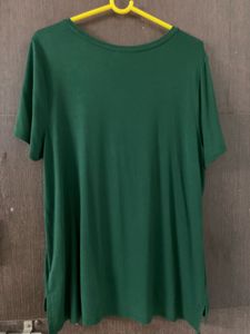 Macy’s Alfani Solid Green T-Shirt