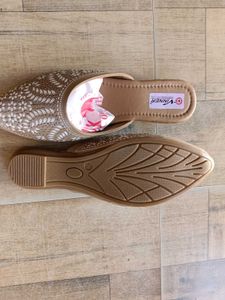 Elegant Embellished Flat Sandals