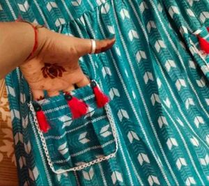 Stylish Blue Printed Pocket Dress