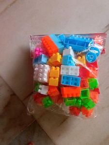 Kids Playing Block