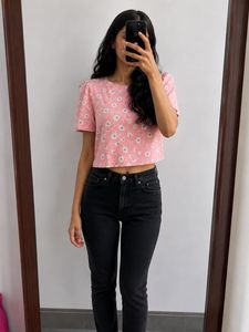 Pink Floral Puff Sleeve Crop Top