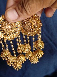 Earring