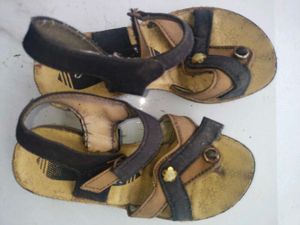 Kids' Brown &amp; Black Sandals